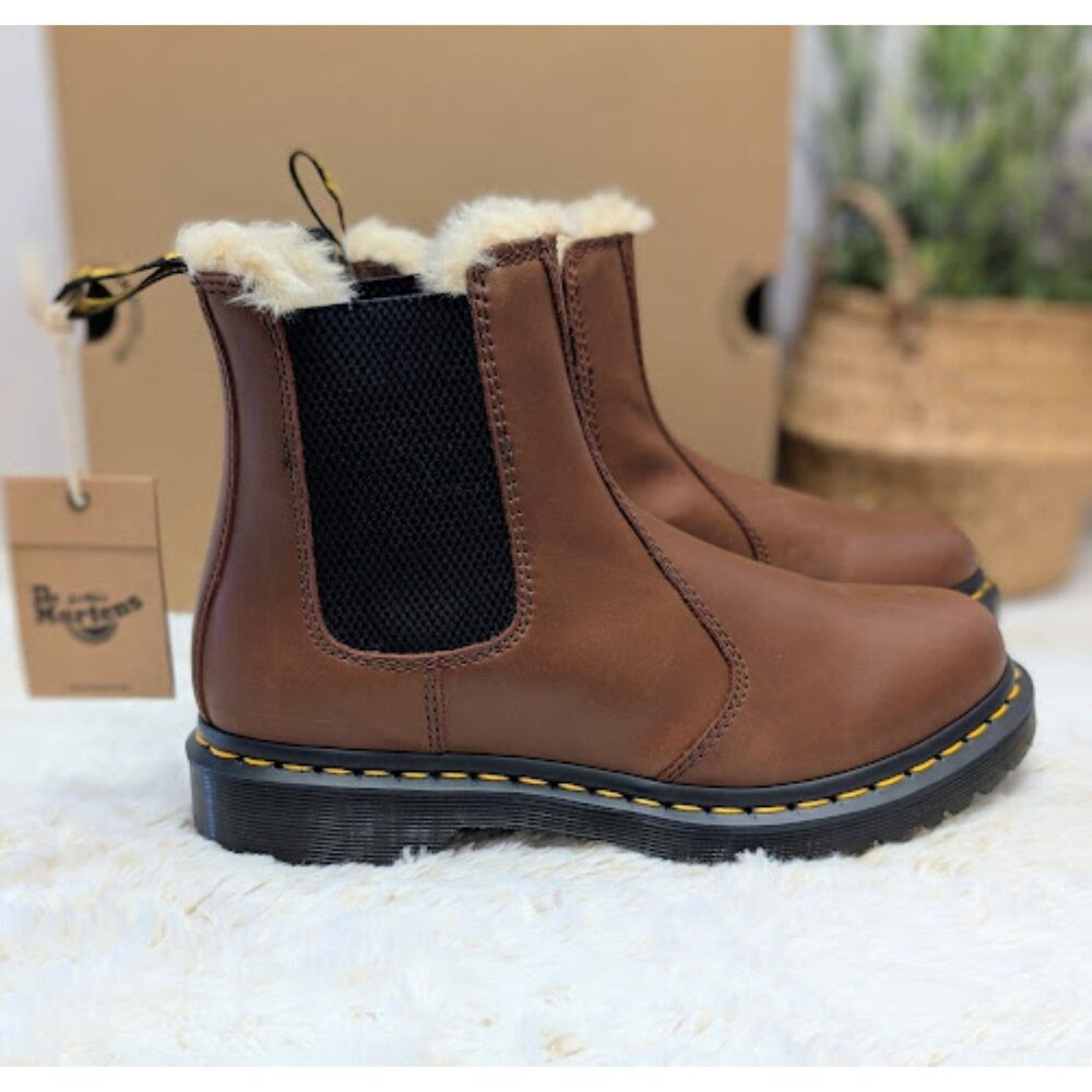 Dr. Martens 2976 Women's Leonore Faux Fur Lined Leather Chelsea Boots UK 6 NIB